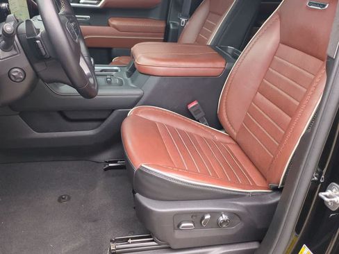Used 2025 GMC Sierra 1500 Denali Ultimate AWD/4WD image 15