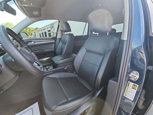 Used 2023 Volkswagen Atlas SE w/ Black Wheel Package AWD/4WD image 21