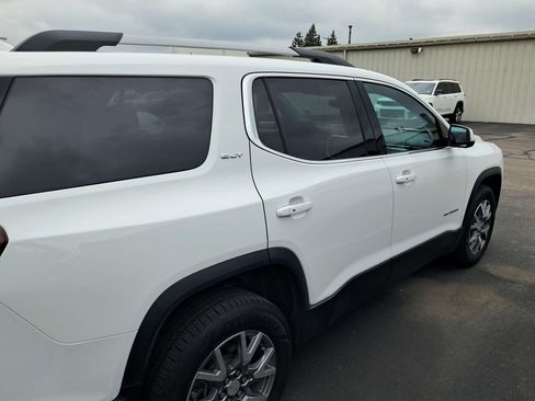 Used 2021 GMC Acadia SLT AWD/4WD image 7