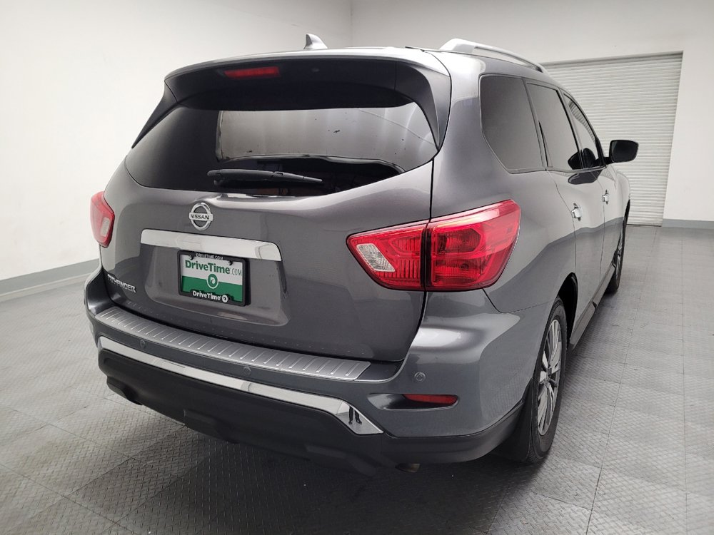Used 2020 Nissan Pathfinder S FWD image 7
