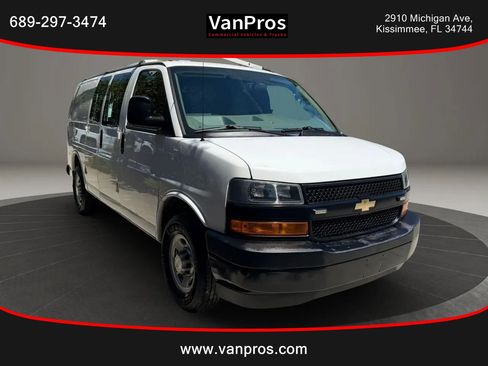 Used 2020 Chevrolet Express 2500 w/ Driver Convenience Package RWD image 6