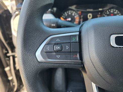Used 2025 Jeep Compass Sport AWD/4WD image 21