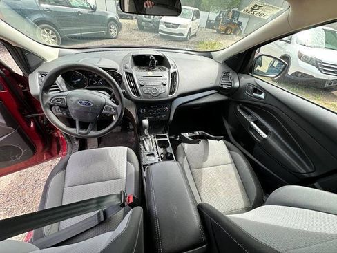 Used 2017 Ford Escape SE AWD/4WD image 25