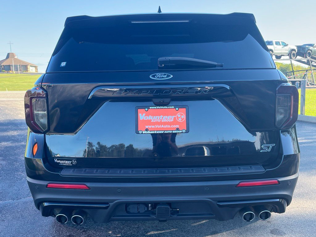 Used 2020 Ford Explorer ST w/ ST Street Pack AWD/4WD image 11