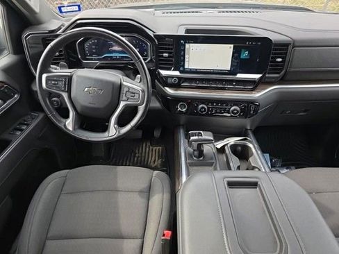 Used 2022 Chevrolet Silverado 1500 RST image 13