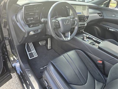 Used 2024 Lexus RX 500h F Sport image 8