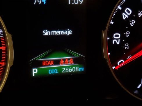 Used 2022 Toyota RAV4 XLE image 26