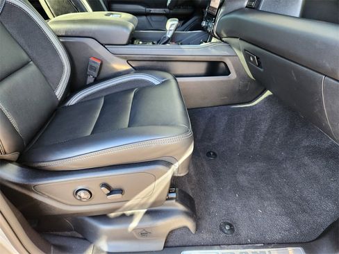 Used 2025 RAM 1500 RHO w/ Bed Utility Group image 15