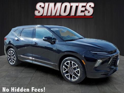 Used 2025 Chevrolet Blazer RS AWD/4WD image 1