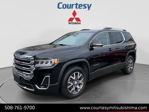 Used 2023 GMC Acadia SLT AWD/4WD image 1