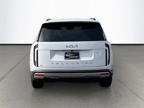 New 2027 Kia Telluride EX w/ Towing Package FWD image 6