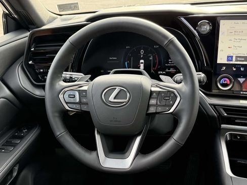 Used 2026 Lexus TX 350 AWD image 9
