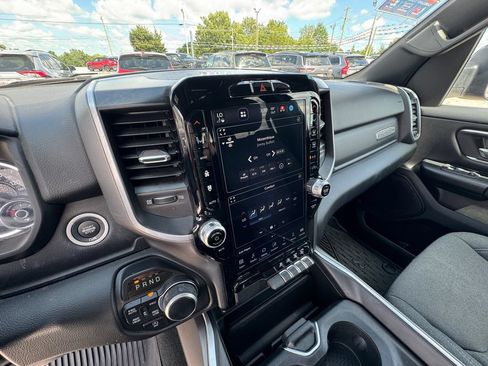 Used 2023 RAM 1500 Big Horn AWD/4WD image 27