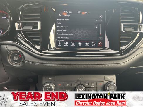 Used 2022 Dodge Durango SXT w/ Blacktop Package image 19