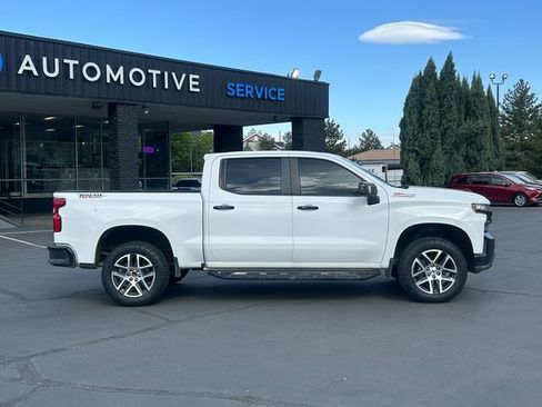 Used 2019 Chevrolet Silverado 1500 LT Trail Boss AWD/4WD image 2