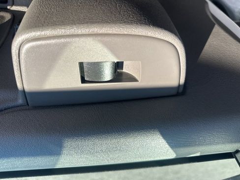 Used 2023 Chevrolet Express 2500 Work Van w/ Driver Convenience Package image 18