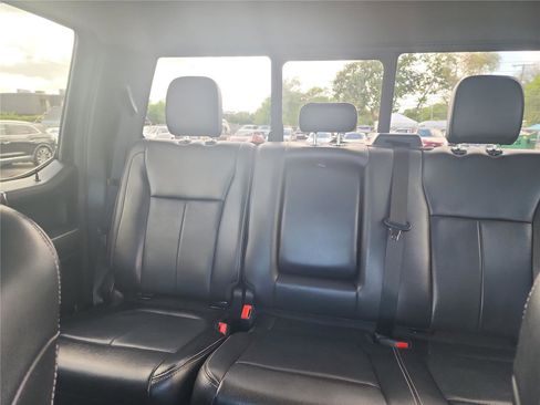Used 2020 Ford F250 Lariat w/ Chrome Package image 15