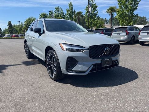 New 2026 Volvo XC60 B5 Ultra w/ Protection Package Premier AWD/4WD image 8