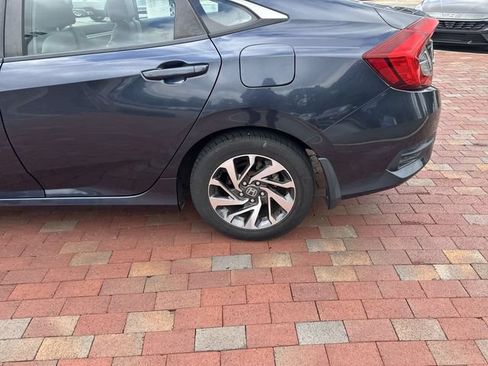 Used 2016 Honda Civic EX image 6