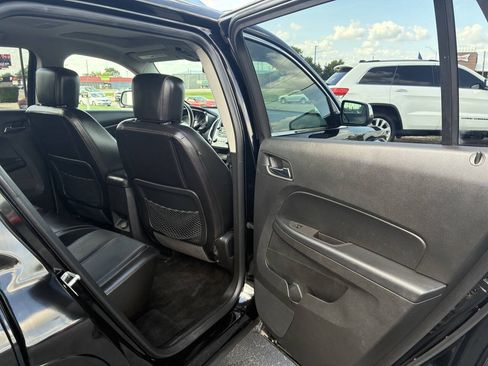 Used 2016 GMC Terrain SLT w/ Open Road Package AWD/4WD image 25