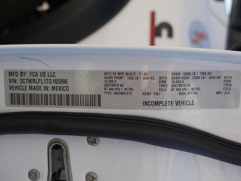 New 2026 RAM 4500 Tradesman image 25