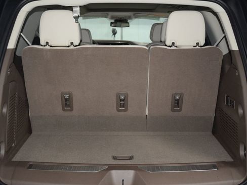 Used 2024 GMC Yukon Denali AWD/4WD image 26