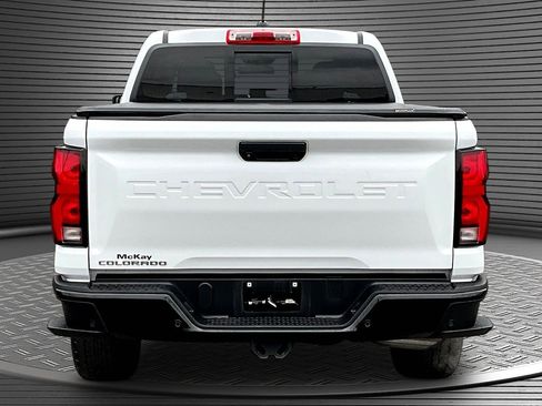 Used 2023 Chevrolet Colorado Z71 w/ Z71 Convenience Package 2 AWD/4WD image 5