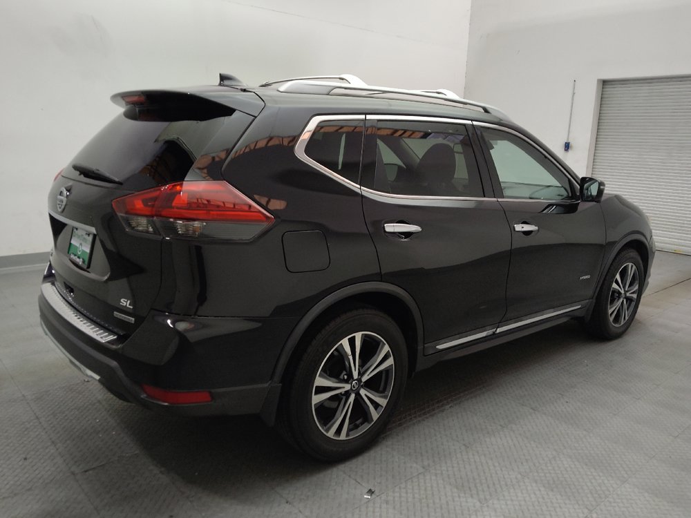 Used 2018 Nissan Rogue SL FWD image 9