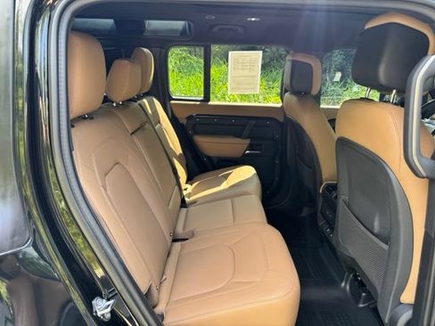 Used 2025 Land Rover Defender 110 S AWD/4WD image 17