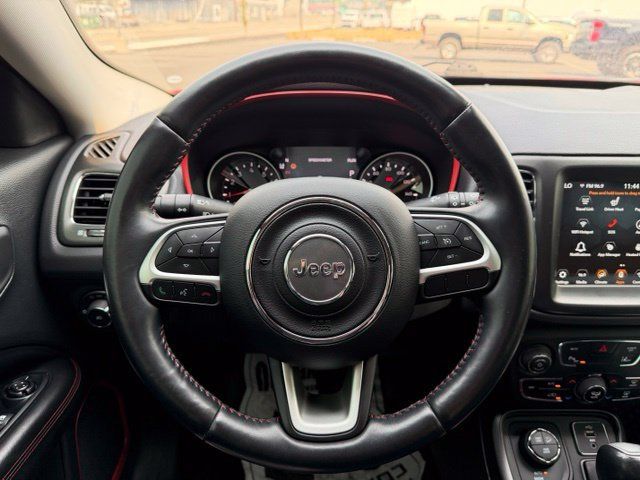 Used 2018 Jeep Compass Trailhawk w/ Leather Interior Group AWD/4WD image 21