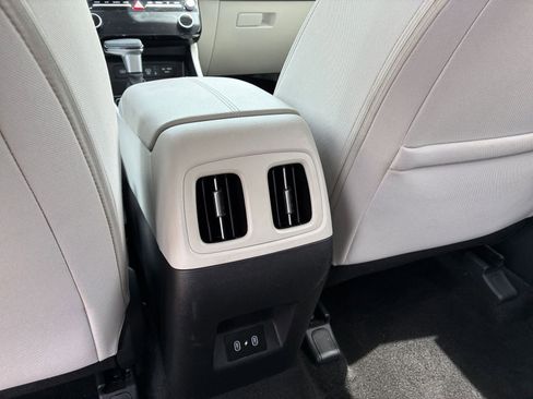 Used 2025 Hyundai Tucson SEL FWD image 24