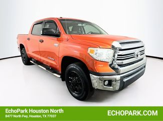 Used 2017 Toyota Tundra SR5 AWD/4WD video 1
