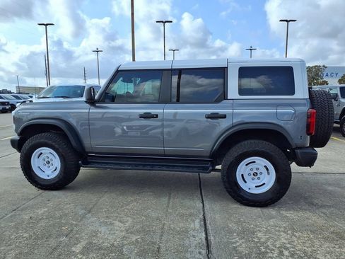 Used 2025 Ford Bronco Heritage Edition AWD/4WD image 3