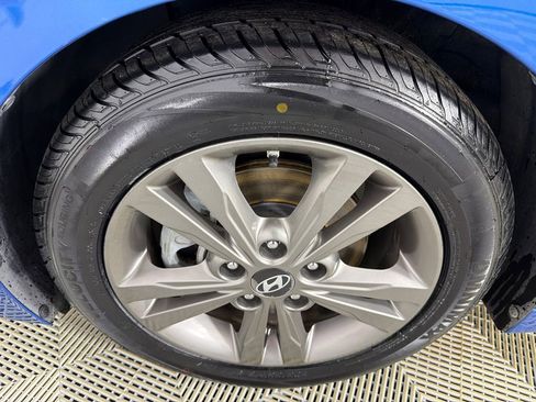 Used 2018 Hyundai Elantra Value Edition image 12