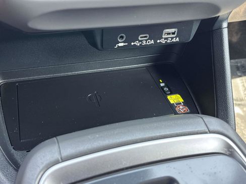 Used 2024 Subaru Crosstrek 2.0i Premium image 26