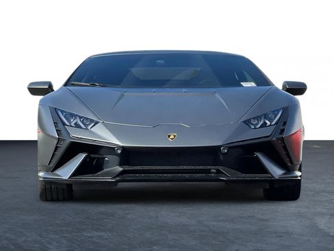 Used 2024 Lamborghini Huracan Tecnica RWD image 5