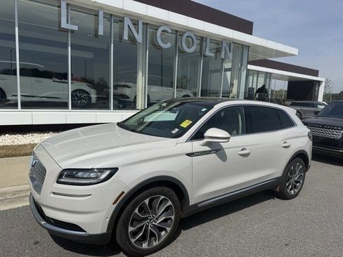 Used 2021 Lincoln Nautilus Reserve w/ Equipment Group 201A image 1
