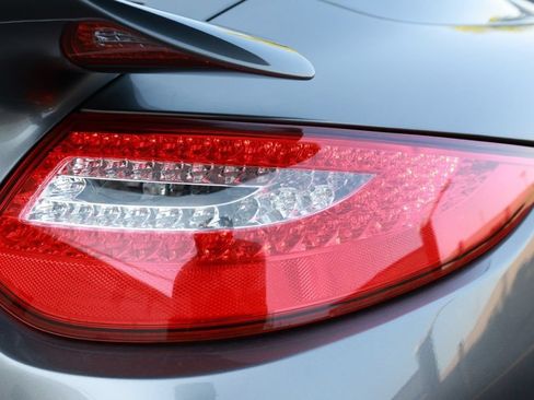 Used 2010 Porsche 911 Turbo AWD/4WD image 48
