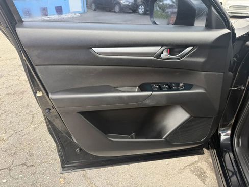 Used 2018 MAZDA CX-5 Sport FWD image 9