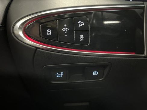 Used 2025 Genesis GV70 2.5T w/ Sport Prestige Package image 25