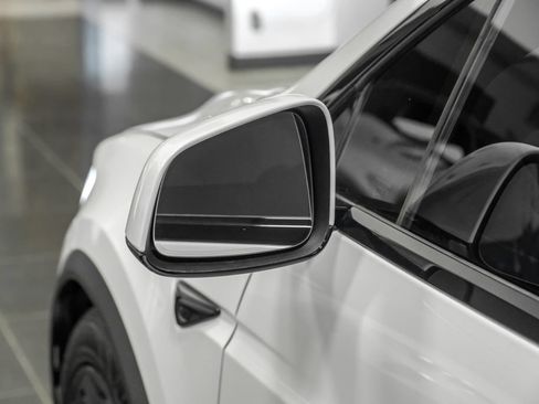 Used 2022 Tesla Model X AWD/4WD image 54