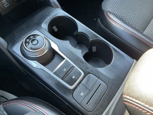 Used 2023 Ford Escape ST-Line Select image 10