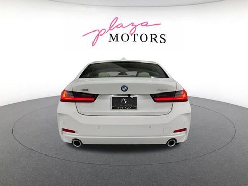 Used 2025 BMW 330i xDrive Sedan w/ Convenience Package AWD/4WD image 6