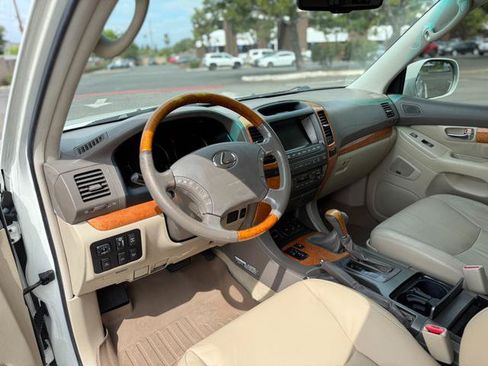 Used 2007 Lexus GX 470 AWD/4WD image 14