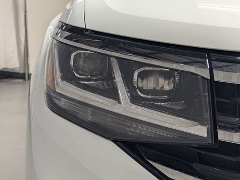 Used 2022 Volkswagen Atlas SE AWD/4WD image 31