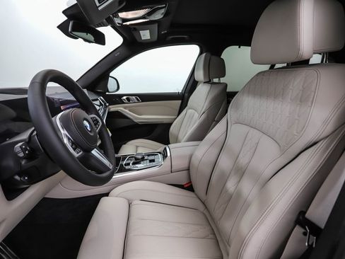 New 2026 BMW X5 xDrive40i w/ M Sport Package image 11