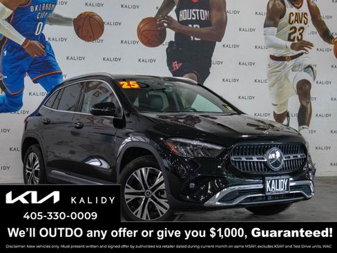 Used 2025 Mercedes-Benz GLA 250 image 1