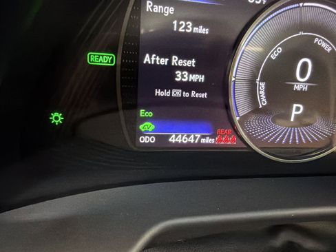 Used 2019 Lexus ES 300h w/ Premium Package FWD image 21
