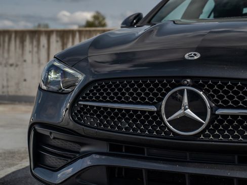 Certified 2023 Mercedes-Benz C 300 4MATIC Sedan image 7