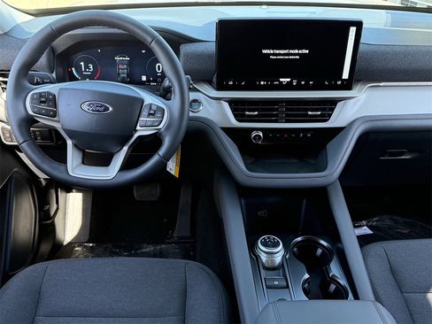 New 2026 Ford Explorer Active image 33